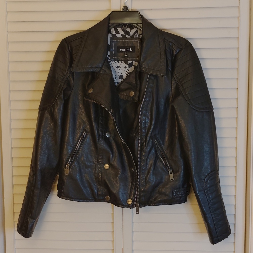 Rue21 Black Faux Leather Women's Jacket - Picture 3 of 6